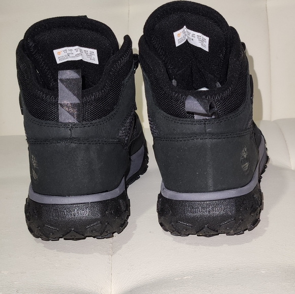 Timberland children's boots size 1.5 in black NIB - Picture 3 of 9